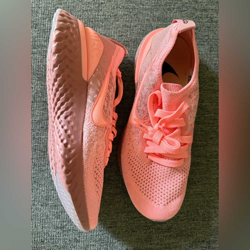 Nike Women's Pink Running Shoes